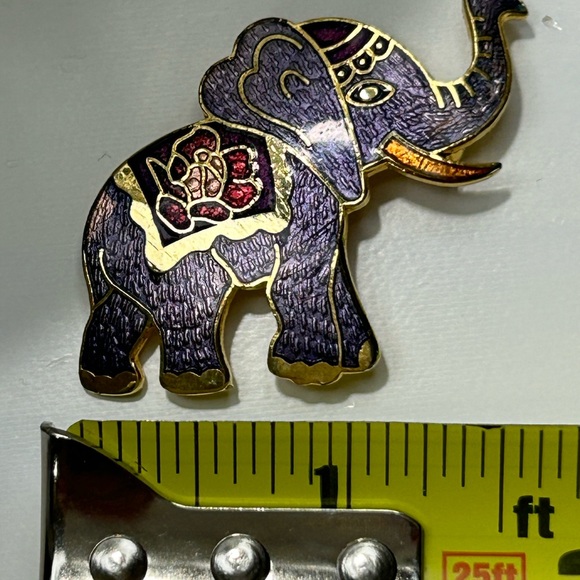 Cloisonné Thai Elephant Pin - Picture 8 of 8